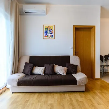 Anita Apartment *