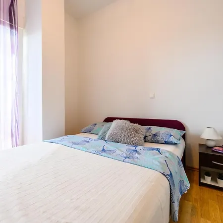 Anita Apartment