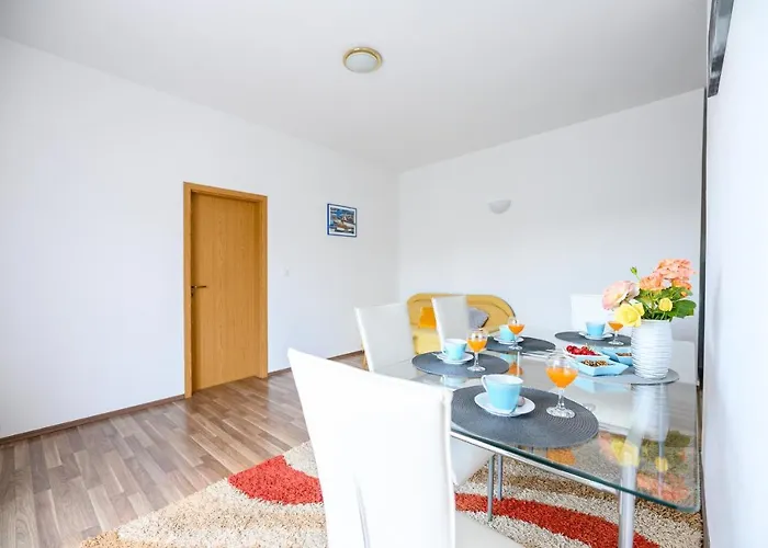 Anita Apartman *